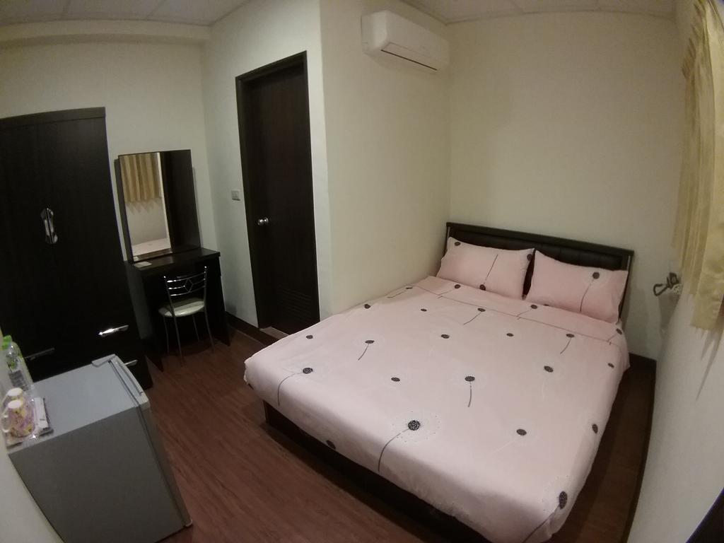 Malaya Guest House Budai Екстериор снимка