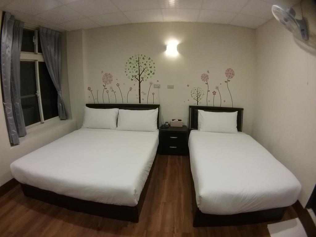 Malaya Guest House Budai Екстериор снимка