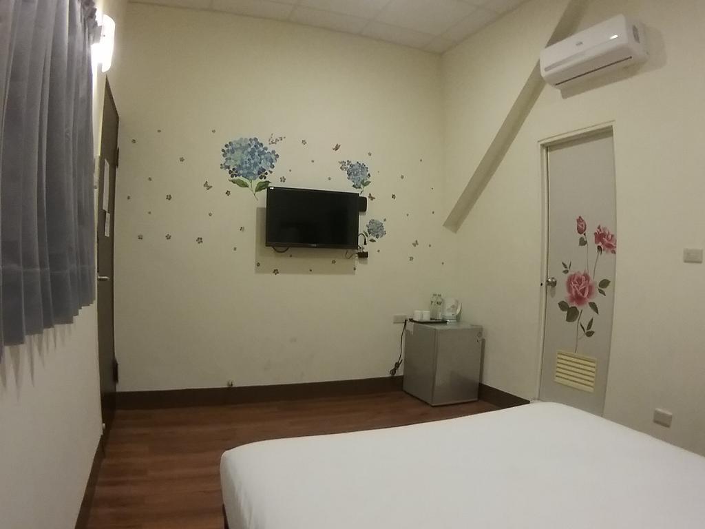 Malaya Guest House Budai Екстериор снимка