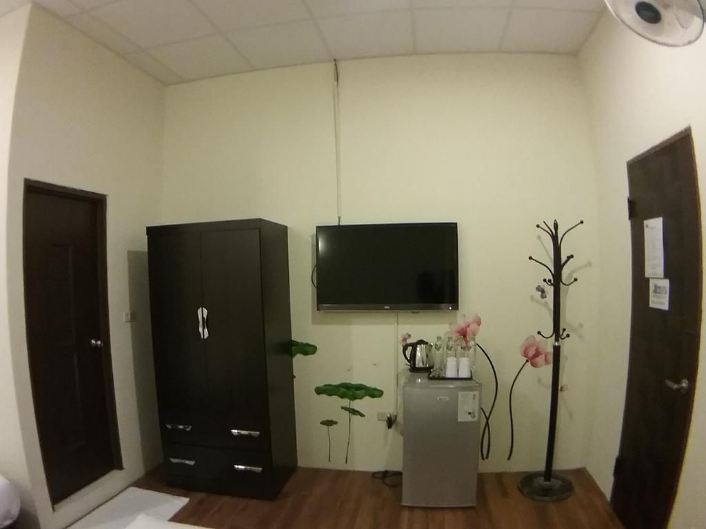 Malaya Guest House Budai Екстериор снимка